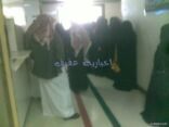 تواجد عدد كبير من المعلمات في مستشفى عفيف العام  ومدير المستشفى يوجه بتنظيم الكشف وفق الاسماء