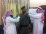 محافظ عفيف يقلد المقدم : ثنيان الثنيان رتبته الجديده
