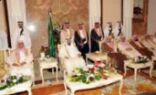 الملك: السعودية لا تقبل التجاوز على أحد لكنها لن تسمح لكائن أن يدنس شبرا من أراضيها