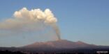 بركان جبل اتنا في ايطاليا يثور من جديد