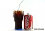 “كوكاكولا” تزيل مادة ضارة من مشروباتها