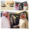 مدير تأهيل عفيف يسلّم سيارتين لمستفيدين من خدمات المركز (صورة)