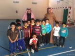 بالصور…مدير التعليم بعفيف يزور مدرسة عمر بن الخطاب الابتدائية