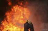 الدفاع المدني يخمد حريق نشب في البنك العربي بعفيف