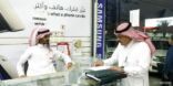 شبان سعوديون في سوق الجوالات: نحقق دخلاً يصل لـ900 ريال في اليوم الواحد