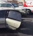 انشطار سيارة واحتجاز سائق أخرى بسبب السرعة في حادث شنيع بالرياض