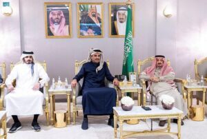 سمو أمير دولة قطر يصل إلى الرياض