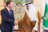 سلطان بن سلمان يبحث مع وزير السياحة الإسترالي علاقات التعاون بين البلدين