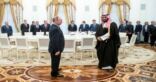 ولي ولي العهد لبوتين: لا تعارض بين الرياض وموسكو بشأن سوق النفط