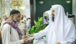 السديس لإدارات المسجد الحرام: ودِّعوا الحجاج بالهدايا