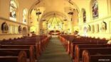 “الكنيسة الكاثوليكية” توضح حقيقة الاتفاق على بناء كنائس بالمملكة خلال زيارة وفد الفاتيكان