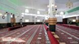 إغلاق 6 مساجد مؤقتاً في 4 مناطق بعد ثبوت 12 حالة كورونا بين المصلين
