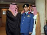 سمو أمير منطقة الرياض يقلد اللواء سليمان الخليوي (ابن عفيف ) رتبة لواء