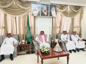 محافظ عفيف يستقبل الرئيس التنفيذي لتجمع الرياض الصحي الثالث أثناء زيارته للمحافظة