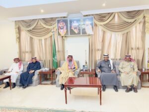 محافظ عفيف يستقبل وكيل أمانة منطقة الرياض للمشاريع ورئيس قطاع البلديات لبحث تطوير الخدمات والمشاريع البلدية بالمحافظة