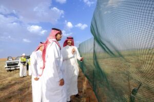 سمو الأمير تركي بن محمد بن فهد يزور مركز إكثار الحبارى في محمية الإمام تركي بن عبدالله الملكية