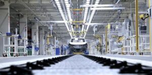 “سير” تبدأ إجراءات تشييد أول مصنع للسيارات الكهربائية في السعودية