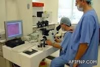 امريكي يفكر 50 عاماً للزواج من حبيبته