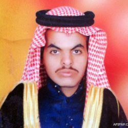 بالصور – طلاب شعبة الدبلوم العام  يقيمون احتفال تكريمي لمدير تعليم عفيف بمناسبة حصوله على شهادة الدكتوراه .