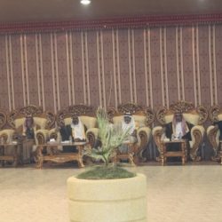 الدوريات الأمنية بعفيف تقبض على متهور إصطدم بسيارة الدوريات الامنية أثناء ممارسته التفحيط