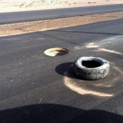 ملاحقة شاب متهم بالاعتداء على عمال إحدى الشقق المفروشة