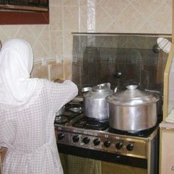 الشؤون البلدية والقروية توقف عقود المتورطين في جرائم الرشوة