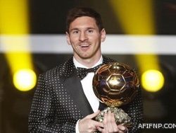 الأجهزة الأمنية تحذر قائدي المركبات من وضع ملصقات أو طمس اللوحات