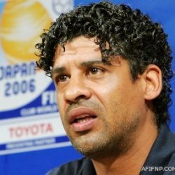 توجيهات بالقبض على موظف مفصول اختلس مليوناً