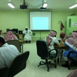 مدني عفيف يخمد حريق “عمود اناره” بالقرب من محطة الشرق