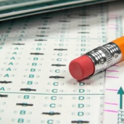 عدد من الجهات الحكوميه بعفيف تقوم بجوله على مركز الحوميات (الطريق السريع)