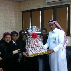 خادمة أفريقية تطعن طفلة كفيلها في الرقبة