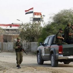 طقساً معتدل الحرارة نهاراً لطيف ليلاً على المصايف وحاراً على بقية المناطق