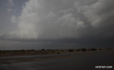 بالصور .. امطار غزيره على محافظة بدر