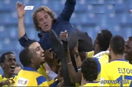 خادم الحرمين يستقبل الرئيس الأمريكي بروضة خريم