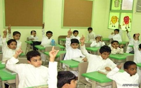 رئيس الديوان الملكي: أمر ملكي يقضي بإنهاء موضوع المعلمات البديلات ودبلوم المتوسطة ومعاهد المعلمات