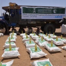 الأمين العام لمجلس التعاون يؤكد دعم الجهود الدولية في التعامل مع خزان النفط ( صافر ) ورفع المعاناة الإنسانية عن الشعب اليمني الشقيق