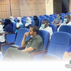 نيابة عن خادم الحرمين الشريفين.. سمو ولي العهد يتشرف بغسل الكعبة المشرفة