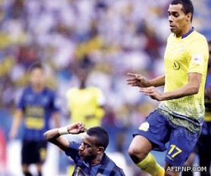 رجل يحمل لقب صاحب “أغلى لسان” في العالم!