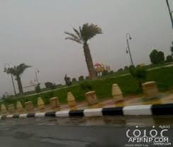 مستشفى عفيف يستقبل مقيم طعن نفسة بسلاح ابيض