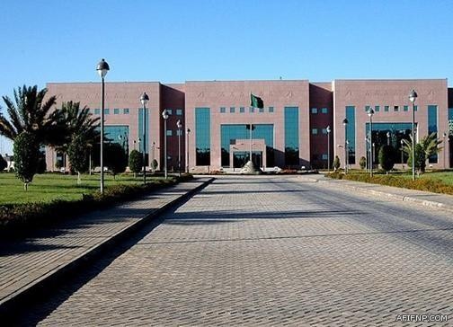 سن الـ40 شرط لنقل المعلمات