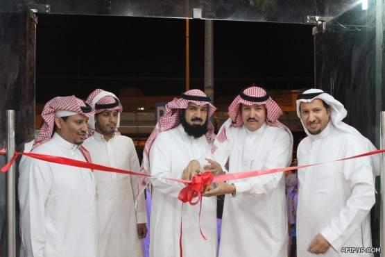 إحباط تهريب مواد متفجرة والقبض على مهربيها عبر جسر الملك فهد