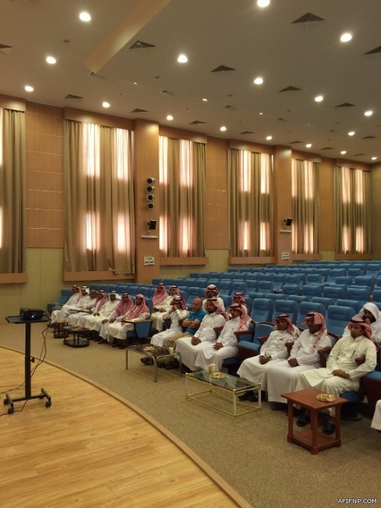 الدخيل يوجه بـ : اعتماد خطة للتوعية الصحية للوقاية من كورونا في المدارس