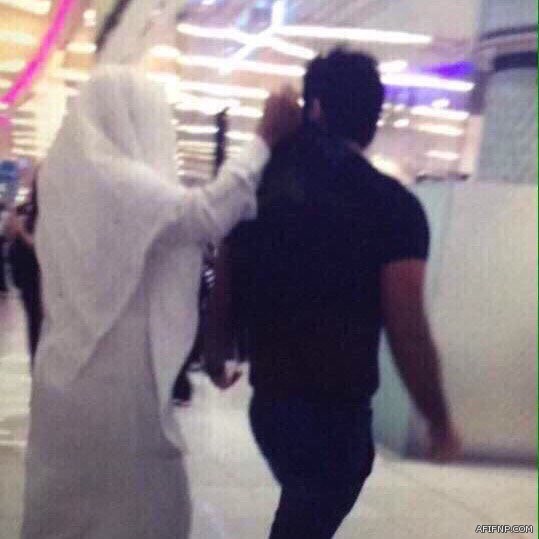 مصدر طبي: صواريخ تقتل 5 خلال احتجاج على اتفاق الأمم المتحدة في بنغازي