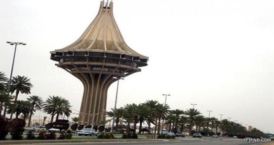 إعلامي رياضي يهاجم “الخطوط السعودية” بعد واقعة “عمار بوقس”