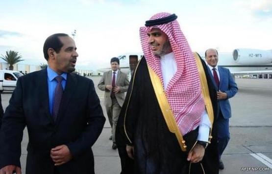 الفريق ركن علي محسن: الانقلابيين يعيشون ساعاتهم الأخيرة