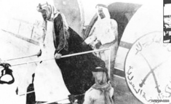 لوحة إرشادية تحمِّل السائق مسؤولية السير في إحدى طرق بقيق