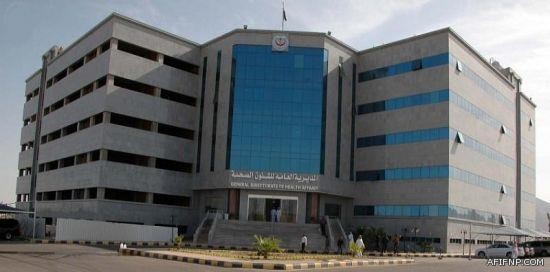 ضبط عمالة هاربة وكشف عمليات تستر تجاري أثناء حملات تفتيش على محال الجوالات