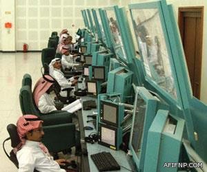 “الجوازات” تبدأ في نقل معلومات الجواز اليمني الجديد لحاملي “هوية زائر”