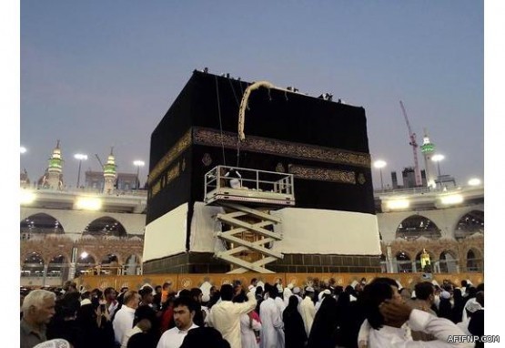 الفيصل يستقبل الكشافة ويُشيد بأعمالهم في الحج