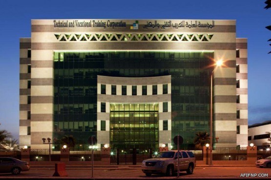 “المالية”: العلاوة السنوية ستوقف لعام واحد فقط وتعود بعدها.. والعلاوات الأخرى ألغيت بشكل نهائي